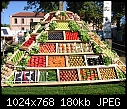 Fruits pyramid in my county-pyramides-de-fruits-02.jpg